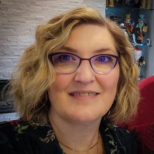 SuzanneAlexande's avatar